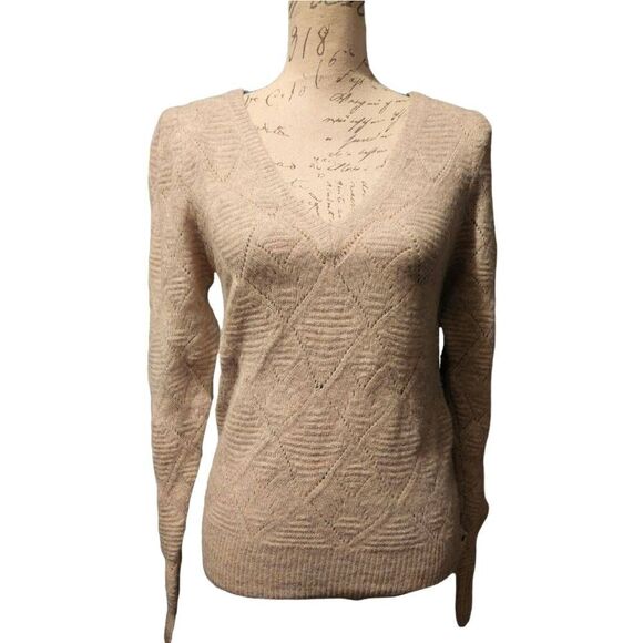 Astr The Label Ladies Diamond Pattern Sweater in Oatmeal - Size XS - Picture 1 of 8